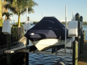 boat lift Sarasota